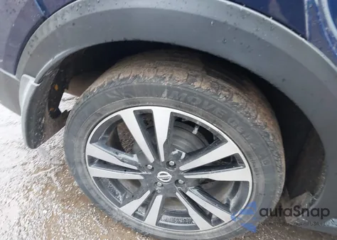 2020 Nissan Kicks Sv Xtronic Cvt from USA, damaged, VIN 3N1CP5CV9LL533052